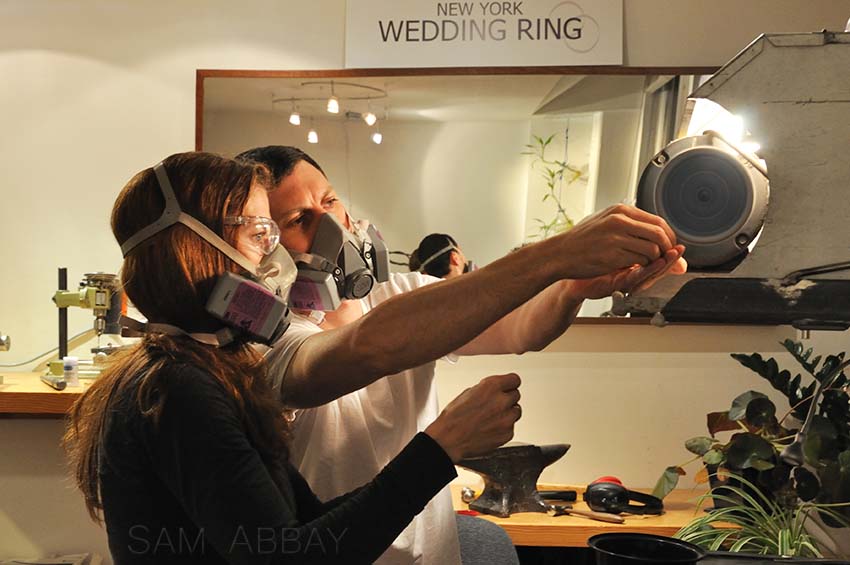polishing gold wedding rings